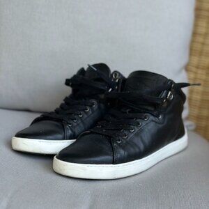 Elevate Your Look with Rag & Bone Timeless Leather Sneakers (39.5)**